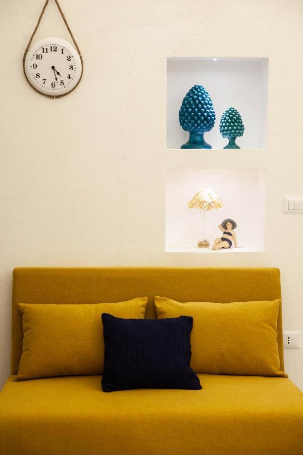 Plebiscito House - Casa Vacanze Napoli Buitenkant foto