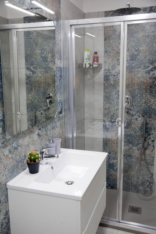 Plebiscito House - Casa Vacanze Napoli Buitenkant foto